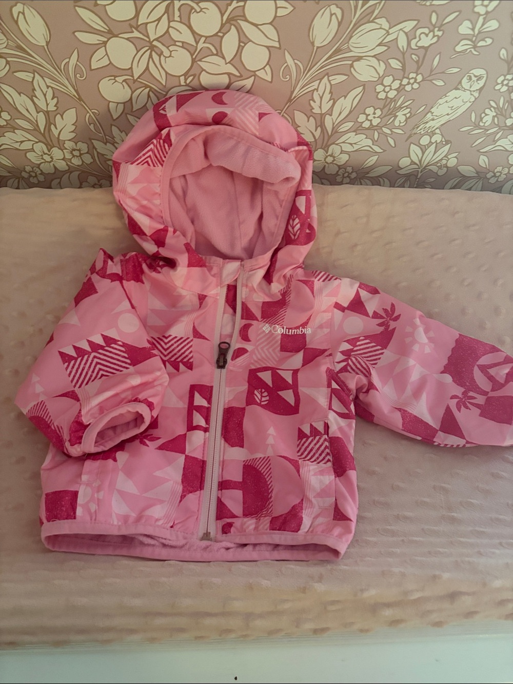 Columbia Pink Geometric Hooded Kids Jacket